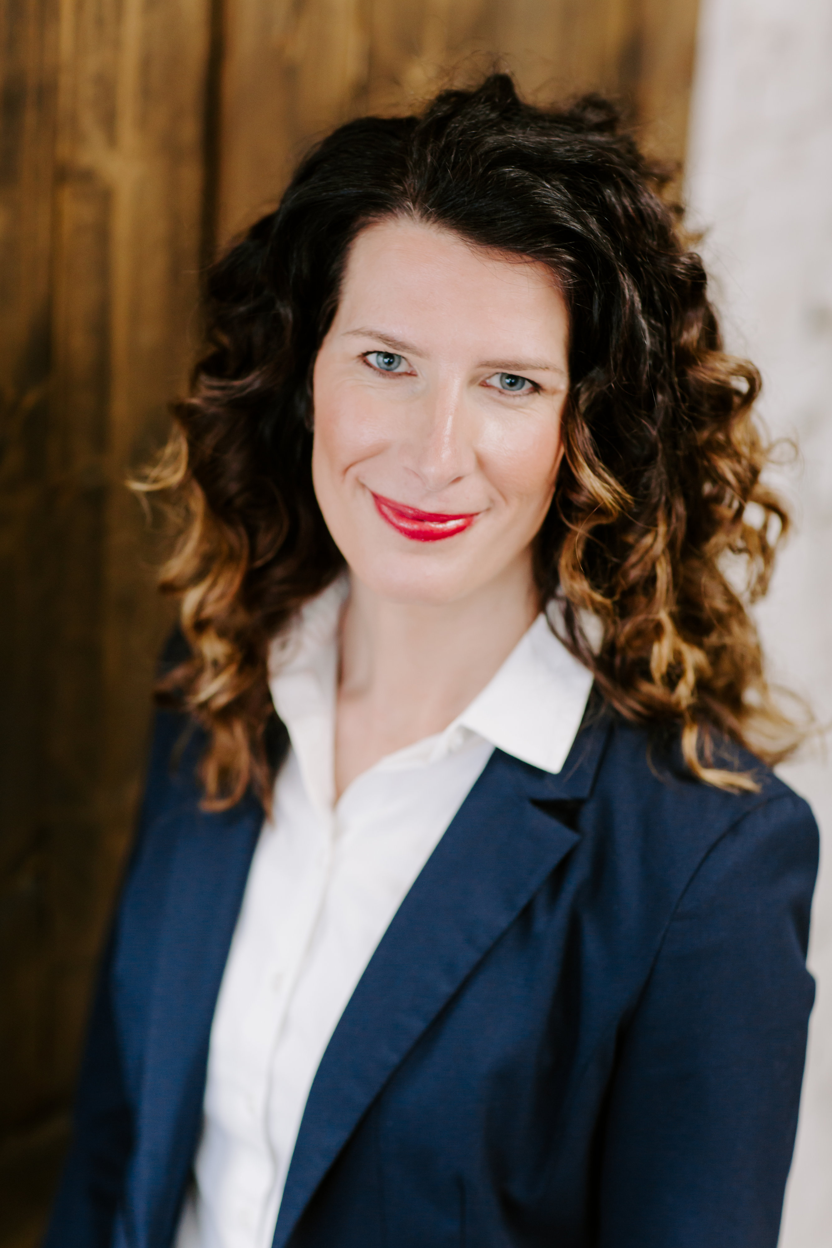 DisrupTV Episode 211, Amy Brown, Mark Esposito, Jeremy Gutsche